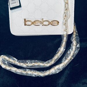 bebe White Crossbody Bag with Gold Chain Logo